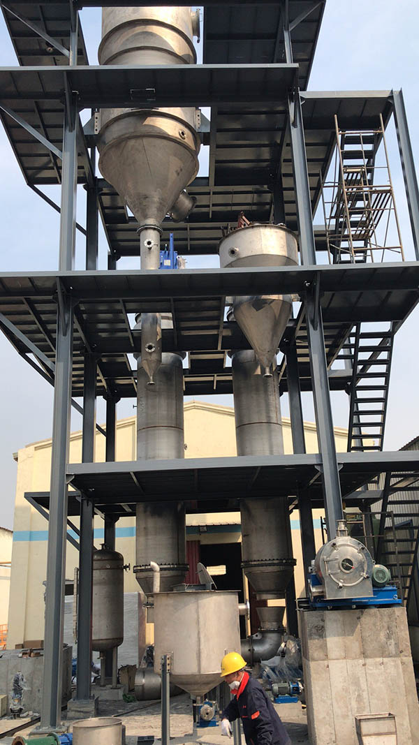 硫酸鈉結晶器安裝現場 硫酸鈉結晶器安裝現場